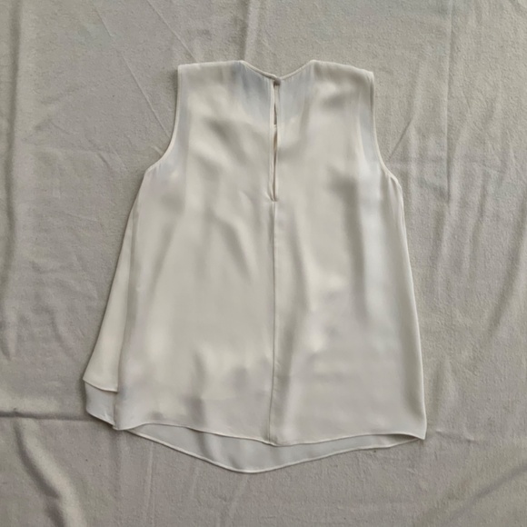 Theory white silk top size P - Picture 2 of 3